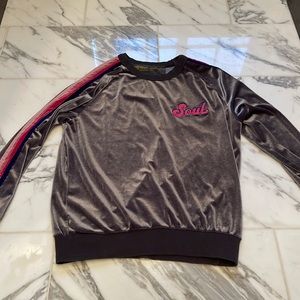 SoulCycle x aviator velvet crewneck